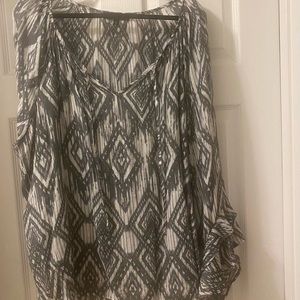 Womens Plus size tunic with foley sleeves